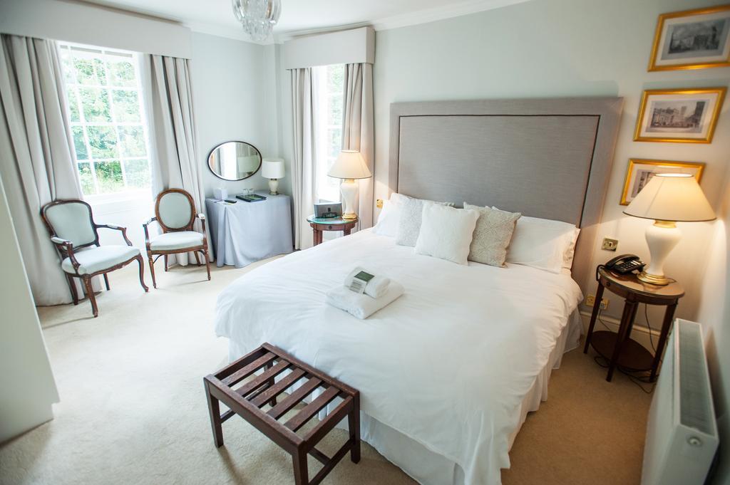 Findon Manor Hotel Quarto foto
